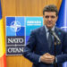 nicusor-dan-nu-va-pastra-arma-primita-la-summitul-nato.-unde-ajunge-pistolul-oferit-de-erdogan
