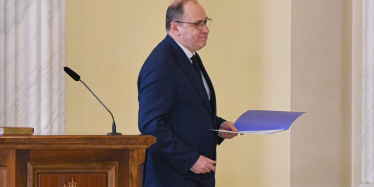 mihai-dimian:-s-au-acumulat-1.000-de-ordine-de-ministru-in-cele-cinci-luni-de-mandat;-cea-mai-mare-provocare,-finalizarea-pnrr