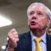 un-senator-american-spune-ca-drumul-pentru-a-obtine-pacea-in-ucraina-trece-mai-degraba-prin-beijing-decat-prin-washington,-kiev-sau-moscova-–-hotnews.ro
