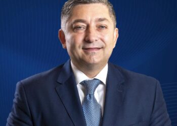 alin-tise-ataca-slugarnicia-inutila-din-pnl:-ne-facem-ca-ne-jucam-de-a-politica-si-ne-mintim-unii-pe-altii