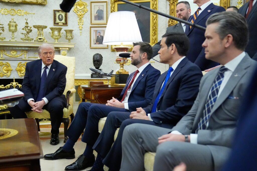 oficialul-american-care-controleaza-de-facto-guvernul,-banii-si-resursele-naturale-ale-venezuelei-situatie-nemaiintalnita-dupa-invazia-din-irak-–-hotnews.ro