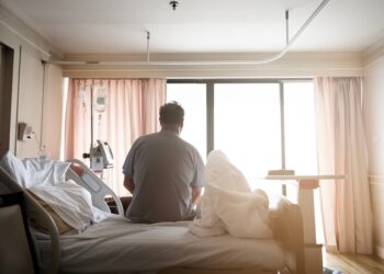 nu-exista-nicio-lege-a-biologiei-care-sa-spuna-ca-trebuie-sa-imbatranim,-spune-un-profesor-de-genetica-de-la-harvard-–-hotnews.ro