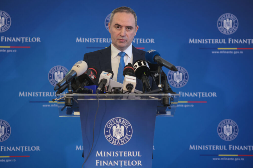 in-prima-lui-reactie-dupa-decizia-fitch,-ministrul-de-finante-indica-elementul-cel-mai-sensibil-al-raportului-–-hotnews.ro