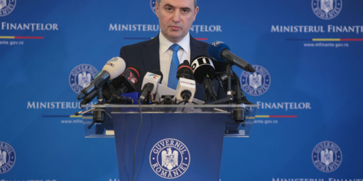 in-prima-lui-reactie-dupa-decizia-fitch,-ministrul-de-finante-indica-elementul-cel-mai-sensibil-al-raportului-–-hotnews.ro