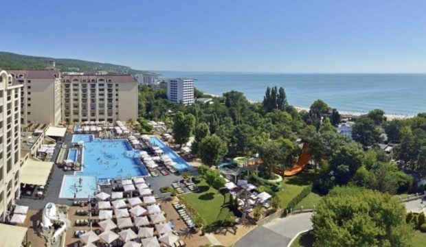 cati-bani-cheltuiesc-romanii-pe-litoralul-bulgaresc-in-vara-lui-2026.-noua-statiune-in-care-merg-turistii