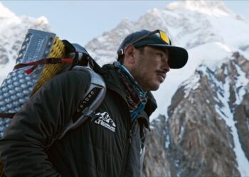 celebrul-nirmal-purja-si-alti-noua-alpinisti-au-murit-in-avalansa-de-pe-varful-broad-peak-din-pakistan-–-hotnews.ro