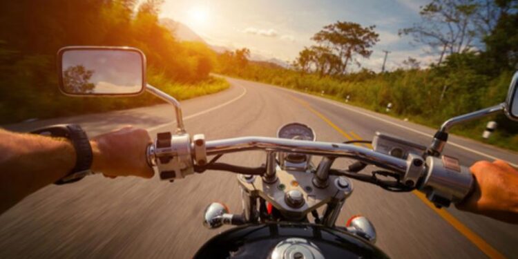 accident-intre-doua-motociclete-pe-transalpina-–-hotnews.ro