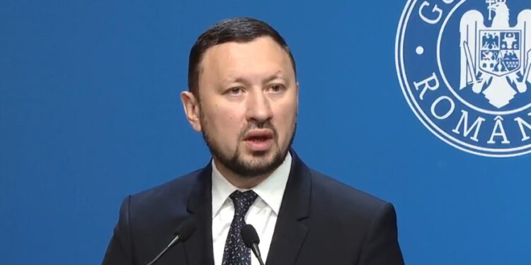 fechet-(pnl):-legea-salarizarii-are-sanse-mari-sa-treaca-de-parlament.-foarte-multi-angajati-vor-castiga-bani-mai-multi