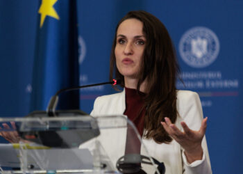 oana-toiu,-discutii-cu-omologul-din-kazahstan:-am-transmis-aprecierea-noastra-deosebita-pentru-reluarea-exporturilor-de-titei