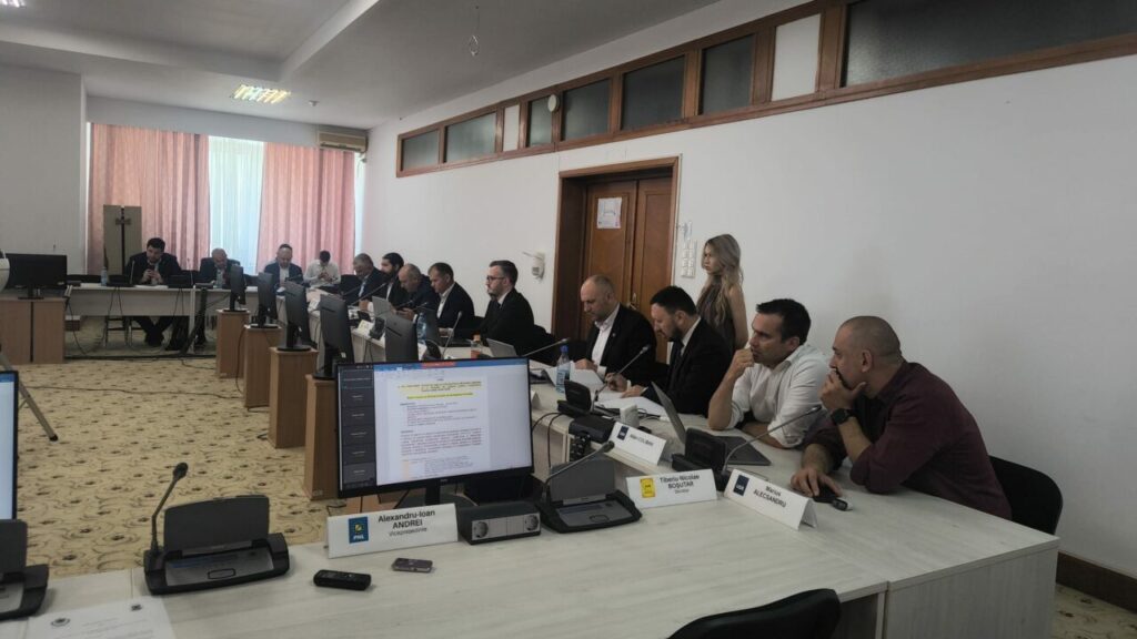 dupa-rapoartele-favorabile-ale-comisiilor-de-mediu-si-juridica,-legea-biodiversitatii-a-fost-adoptata-cu-177-de-voturi,-la-deputati
