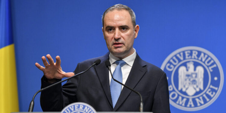 alexandru-nazare-se-desprinde-in-cursa-pentru-viitorul-premier-al-romaniei-pe-polymarket.-ministrul-finantelor-ajunge-la-aproape-48%