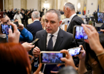 alexandru-nazare,-intrebat-daca-ar-accepta-functia-de-premier:-romania-are-nevoie-de-un-guvern-stabil-cat-mai-curand