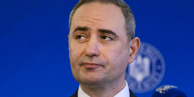 nazare:-eforturile-de-combatere-a-evaziunii-si-contrabandei-trebuie-dublate-de-reguli-clare