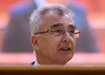 peiu,-despre-amendamentul-aur-la-legea-ani:-nu-pot-sa-ma-bat-cu-copiii-sau-nepotii-sau-soacra-oponentului-politic