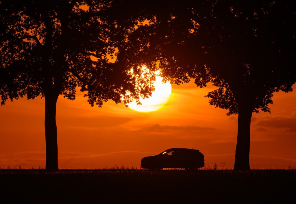 efect-al-eclipsei-de-soare,-resimtit-deja-in-germania:-la-cat-a-urcat-pretul-curentului-electric-–-hotnews.ro