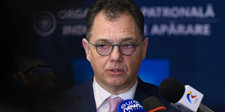radu-oprea:-proiectul-bala-pe-dunare,-blocat-de-ong-uri