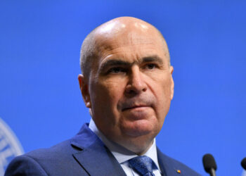bolojan-propune-un-pact-pentru-energie:-investitii-in-productie,-stocare-si-infrastructura-nucleara