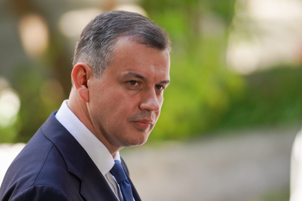tomac,-despre-intarzierea-nominalizarii-unui-premier:-nu-uitati-ca-presedintele-e-matematician.-este-un-om-rational