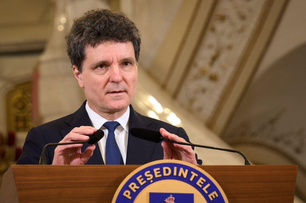 nicusor-dan,-mesaj-de-ziua-marinei:-marea-neagra,-un-spatiu-in-care-romania-isi-proiecteaza-viitorul-–-hotnews.ro