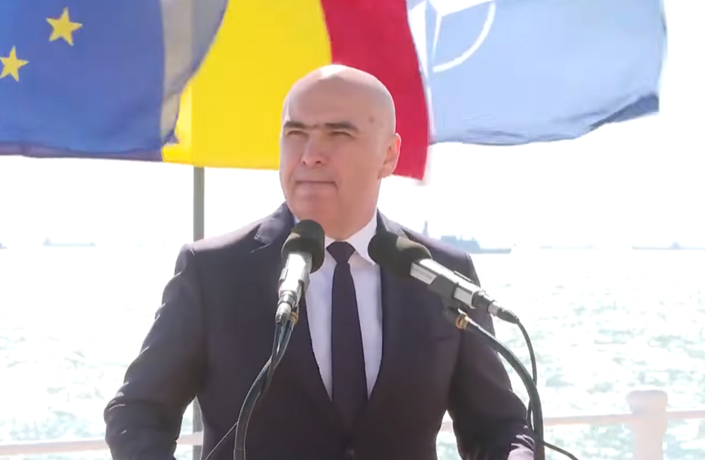 ilie-bolojan,-huiduit-la-constanta,-de-ziua-marinei-dragi-romani,-sunt-aici-in-semn-de-respect-–-hotnews.ro