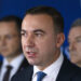 sa-iasa-din-palatul-victoria.-bogdan-ivan-il-provoaca-pe-bolojan-sa-mearga-in-fabrici