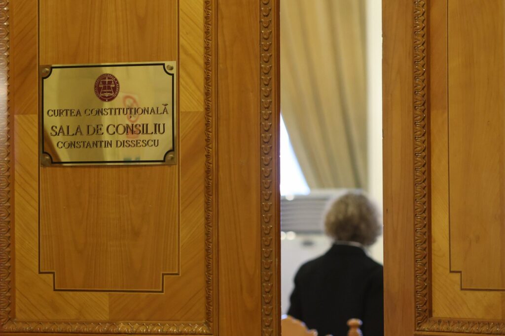 raspunsul-ccr-pe-tema-intalnirii-dintre-tanasescu-si-bolojan-intalnirile-cu-reprezentanti-ai-executivului-au-ca-obiect-exclusiv-aspecte-ce-tin-de-buna-organizare-–-hotnews.ro