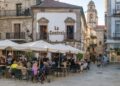 barurile-si-restaurantele-din-spania-vor-percepe-de-miercuri-un-supliment-de-10-centi.-ce-prevede-noua-regula