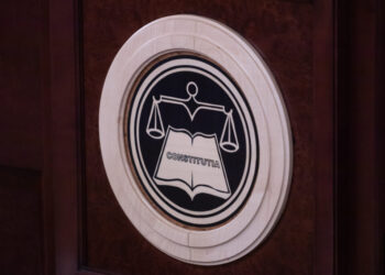ccr-se-pronunta-luni-asupra-legii-integritatii,-contestata-de-usr,-pnl-si-presedintele-nicusor-dan