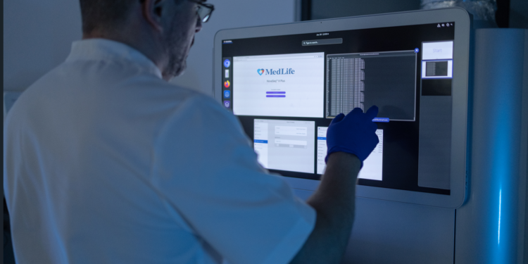 premiera-in-romania:-medlife-lanseaza-primul-test-de-microbiom-intestinal-realizat-integral-in-tara-pana-acum-toate-testele-erau-transmise-in-strainatate-–-hotnews.ro