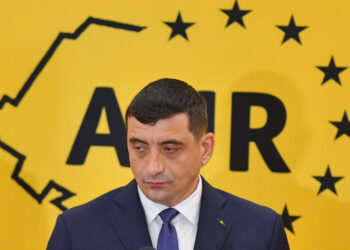aur-cere-demisia-lui-dominic-fritz-din-functia-de-primar-al-timisoarei,-dupa-decizia-ccr