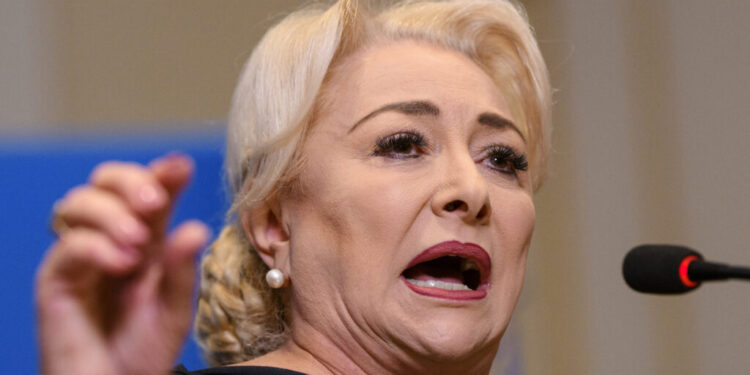 viorica-dancila-il-critica-dur-pe-ilie-bolojan:-este-arogant-si-complet-desprins-de-realitatea-din-romania