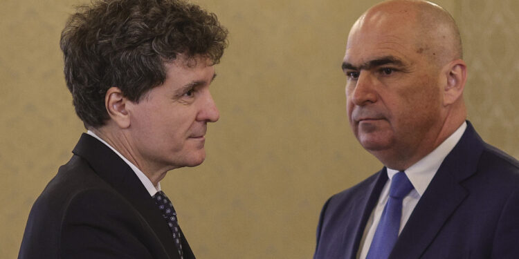 liderul-aur-care-anticipeaza-o-batalie-in-interiorul-usr-intre-nicusor-dan-si-ilie-bolojan,-dupa-decizia-ccr:-va-fi-dura-–-hotnews.ro