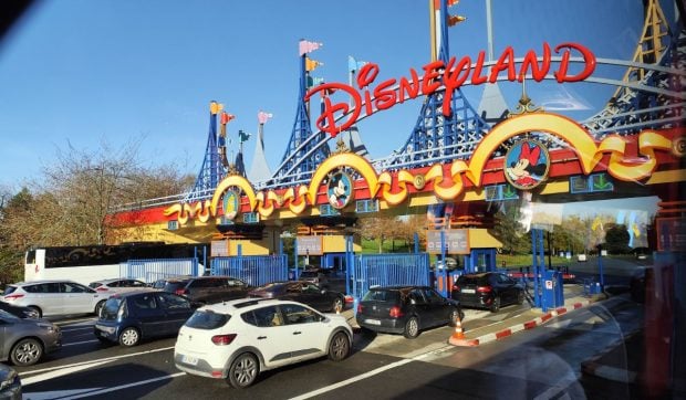 disney-a-anuntat-lansarea-unor-noi-atractii-la-disneyland-paris-si-disney-world.-rollercoaster-ul-care-revine