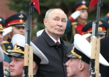 in-martie,-putin-i-a-adunat-pe-oligarhii-rusi-ca-sa-stoarca-bani-de-la-ei,-pentru-a-petici-bugetul-un-ziar-de-business-anunta-totalul-adunat-–-hotnews.ro