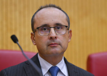 romania-se-pregateste-pentru-un-nou-varf-de-consum-busoi:-preturile-la-import-trec-de-200-de-euro-in-orele-de-varf.-reactorul-2-de-la-cernavoda,-compensat-de-alte-capacitati