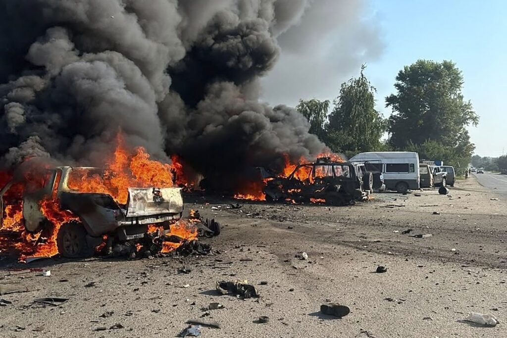 carnagiu-dupa-un-atac-cu-rachete-de-croaziera-banderol-al-rusilor-asupra-unei-intersectii-aglomerate,-acuza-zelenski-vom-riposta-cu-siguranta-–-hotnews.ro