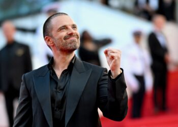 sebastian-stan-a-dezvaluit-in-sfarsit-rolul-pe-care-il-va-avea-in-the-batman:-part-ii-am-urmat-aceasta-regula-timp-de-15-ani-–-hotnews.ro
