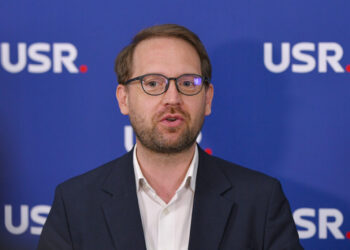 dominic-fritz,-singurul-lider-care-nu-a-mers-la-negocierile-de-la-cotroceni.-seful-usr-participa-online-la-negocierile-decisive-pentru-770-de-milioane-de-euro