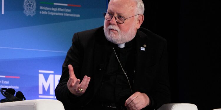 vaticanul-trimite-la-moscova-un-cleric-de-rang-inalt-pentru-discutii-cu-serghei-lavrov-privind-razboiul-din-ucraina-–-hotnews.ro