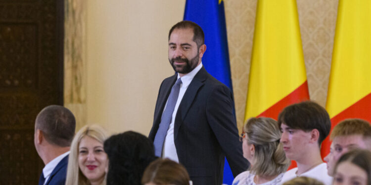 consilierul-prezidential-radu-burnete-anunta-ce-se-intampla-cu-proiectul-legii-salarizarii