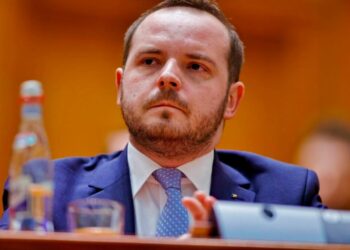 ce-spune-fostul-ministru-al-sanatatii-despre-legea-salarizarii.-rogobete:-legea-actuala-este-mai-slaba