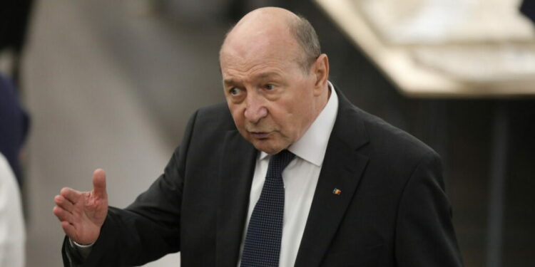 ultimul-clopotel-suna-pentru-banii-din-pnrr.-traian-basescu:-cine-crede-ca-pislaru-se-duce-la-bruxelles-si-modifica-parametrii,-e-copil