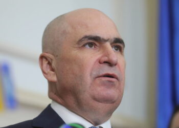 bolojan-anunta-un-an-dificil-pentru-investitii:-peste-8-miliarde-de-euro-din-pnrr-nu-vor-mai-exista-in-buget