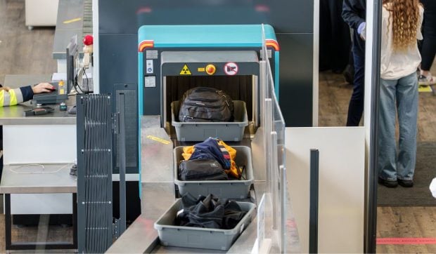 motivul-pentru-care-bagajul-este-oprit-la-controlul-de-securitate-din-aeroport.-greseala-pe-care-o-fac-9-din-10-pasageri