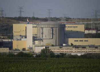 cu-cat-estimeaza-ministerul-energiei-ca-se-vor-scumpi-facturile-si-ce-sanse-are-centrala-de-la-cernavoda-sa-fie-repornita-in-august-–-hotnews.ro