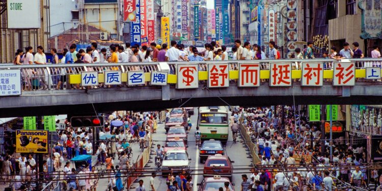 scenariul-unui-colaps-istoric:-china-pierde-800-de-milioane-de-oameni-pana-in-2100-ce-indica-prabusirea-–-hotnews.ro