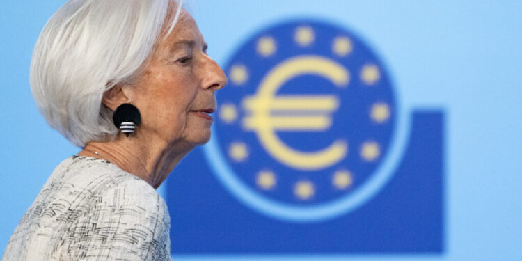 schimbare-de-functie-pentru-sefa-bce?-lagarde-ar-putea-prelua-conducerea-forumului-economic-mondial-in-2027