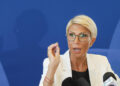 raluca-turcan-anunta-ca-proiectul-de-amanare-a-admiterii-suplimentare-la-liceuintra-in-dezbatere-in-parlament-–-hotnews.ro