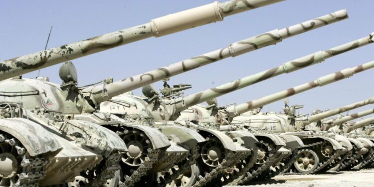 esec-costisitor.-sutele-de-tancuri-trimise-de-aliati-in-ucraina-sunt-folosite-ca-tractoare-si-de-operatorii-de-drone