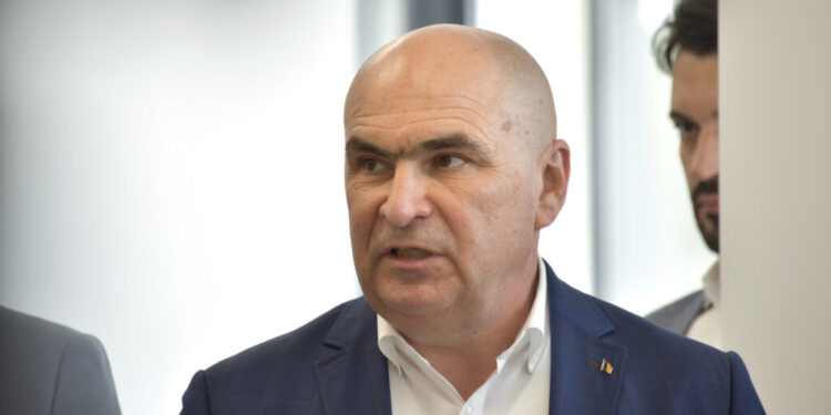 ilie-bolojan-spune-ca-sansele-adoptarii-legii-salarizarii-scad-cu-cat-trec-orele-si-acuza-psd:-cred-ca-e-o-probabilitate-redusa-sa-sustina-acest-proiect